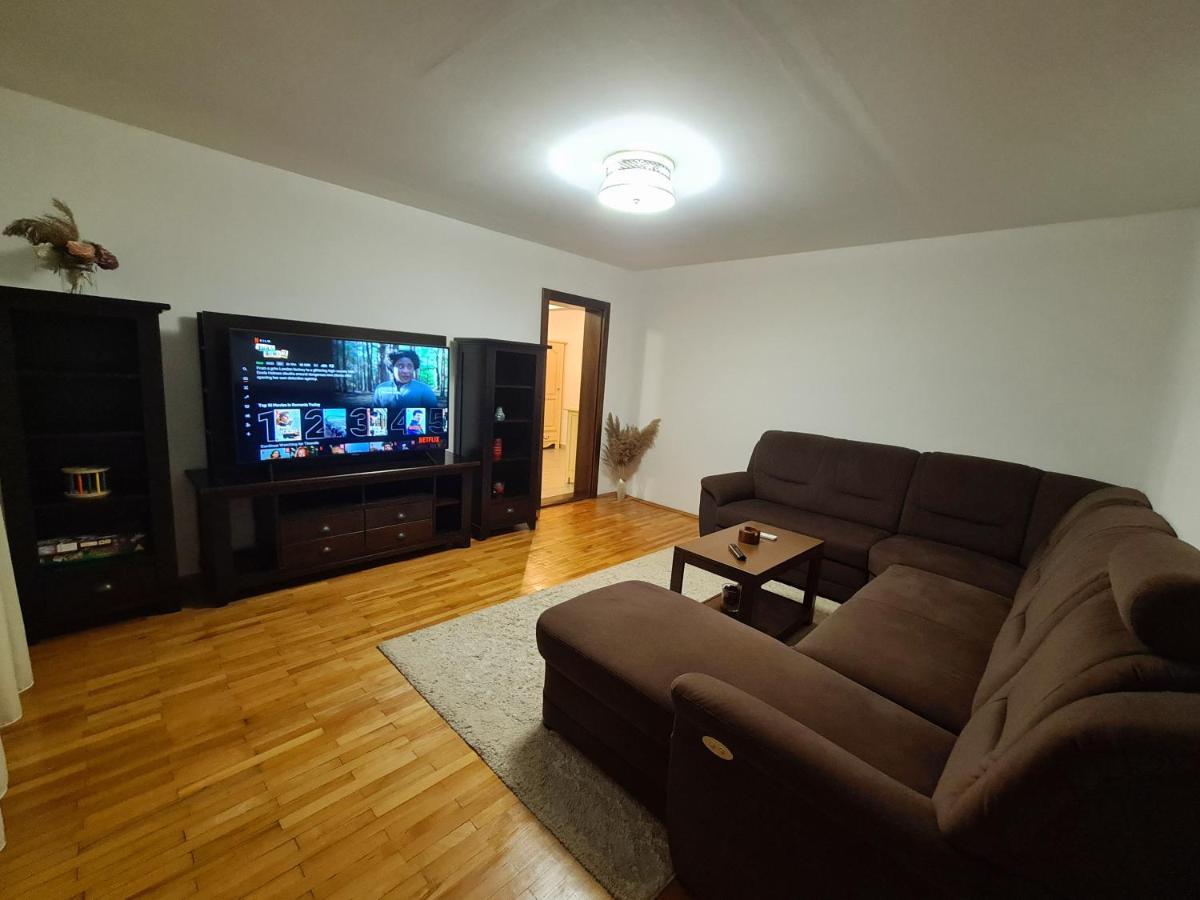 Clasic Apartment Nufarul Oradea Exteriör bild