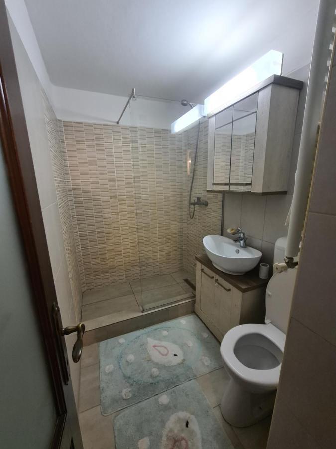 Clasic Apartment Nufarul Oradea Exteriör bild